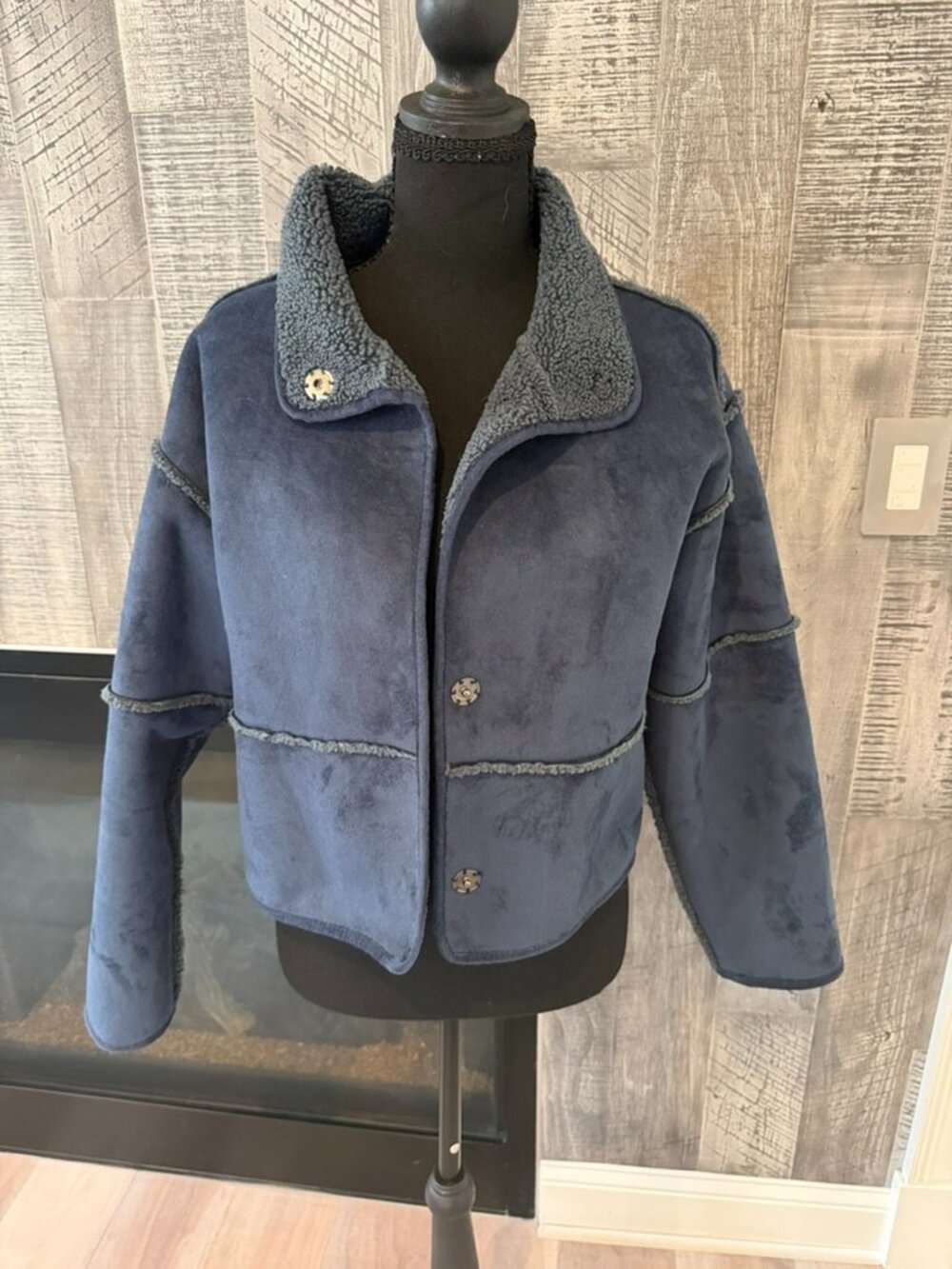 Dylan Cayla Reversible Suede & Sherpa Jacket - Size Small